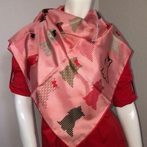 Carolina Herrera NEW 100% silk scarf